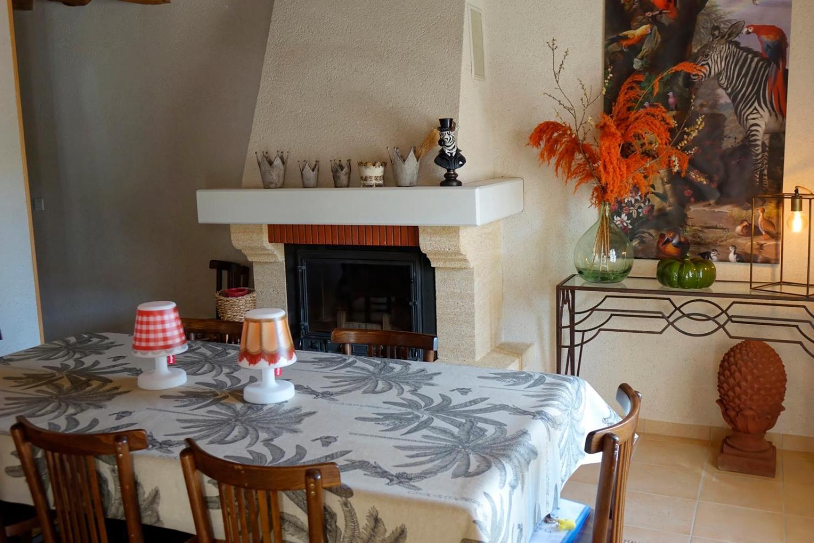 Gite La Maison de Saint-Dyé Extérieur photo